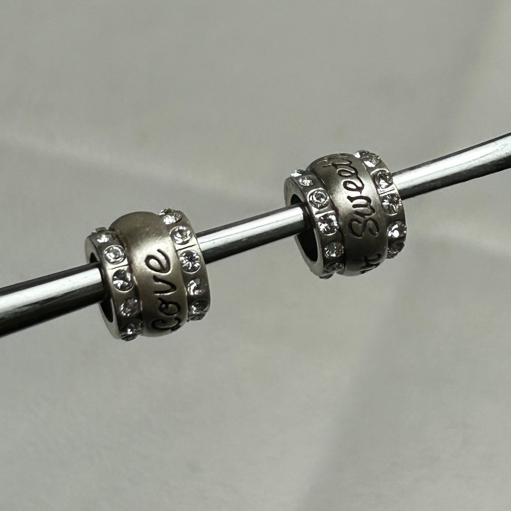 Brighton Love & Sweetheart Beads Brushed Silver Plated Swarovski Crystals 7/16" - Picture 6 of 14